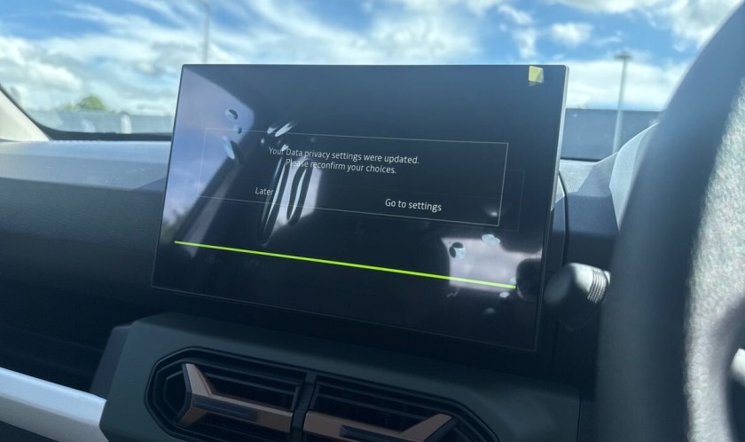 Dacia Spring 100 24.3kWh EXTREME Auto 5dr