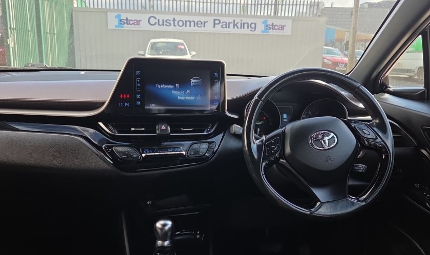 Toyota C-Hr Excel Hev Cvt