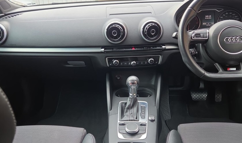 Audi A3 1.4 TFSI CoD S line Sportback S Tronic 5dr (Nav)