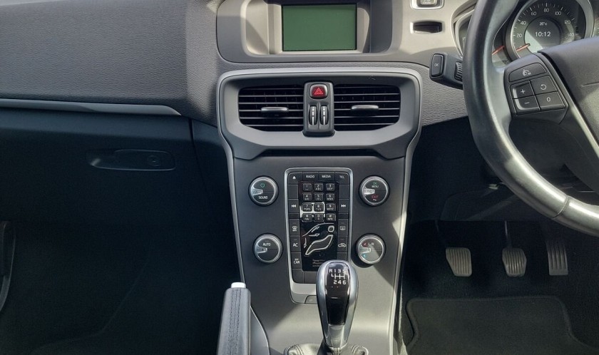 Volvo V40 1.6 T2 ES 5dr