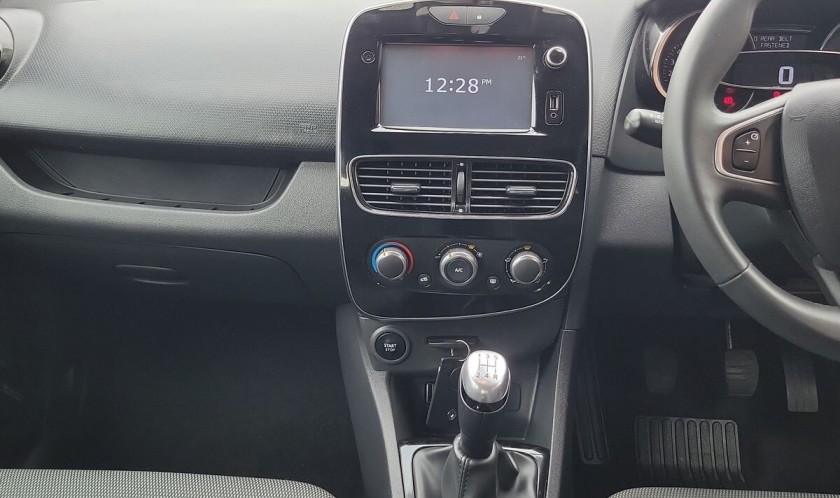 Renault Clio 0.9 TCe Dynamique Nav 5dr
