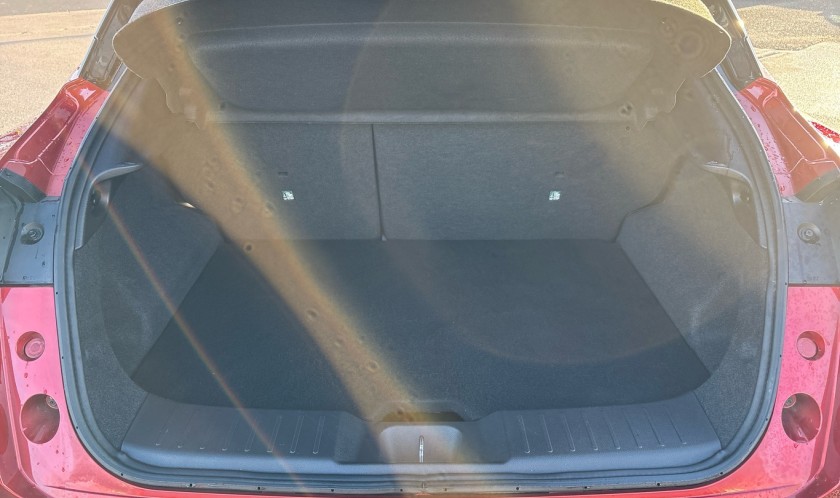 Nissan Juke 1.0 Tekna + Dig-T