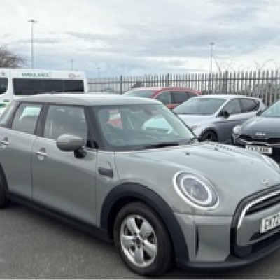 Mini Hatch 1.5 Classic Automatic